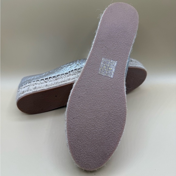 JACK ROGERS Palmer Espadrille Snake Embossed Silver Size 9.5 - Picture 11 of 11